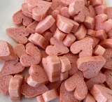 Bonrupa pink heart-shaped wheat gluten biscuit, 18g, for dogs.