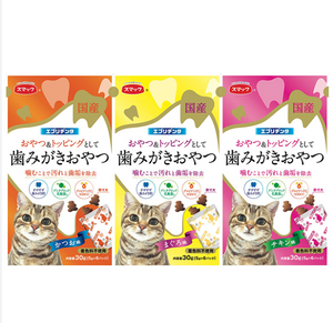 Smack - Every Dental Tooth Brushing Treats. Available in 3 delicious flavors, 30g, for cats.