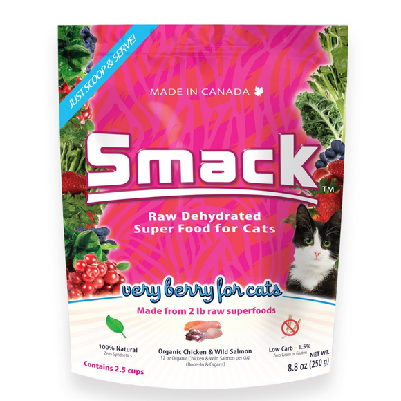 Smack Raw Dehydrated Super Food Very Berry for Cats.